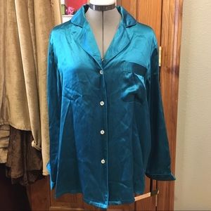 Nottibianche by Cabernet silk pjs